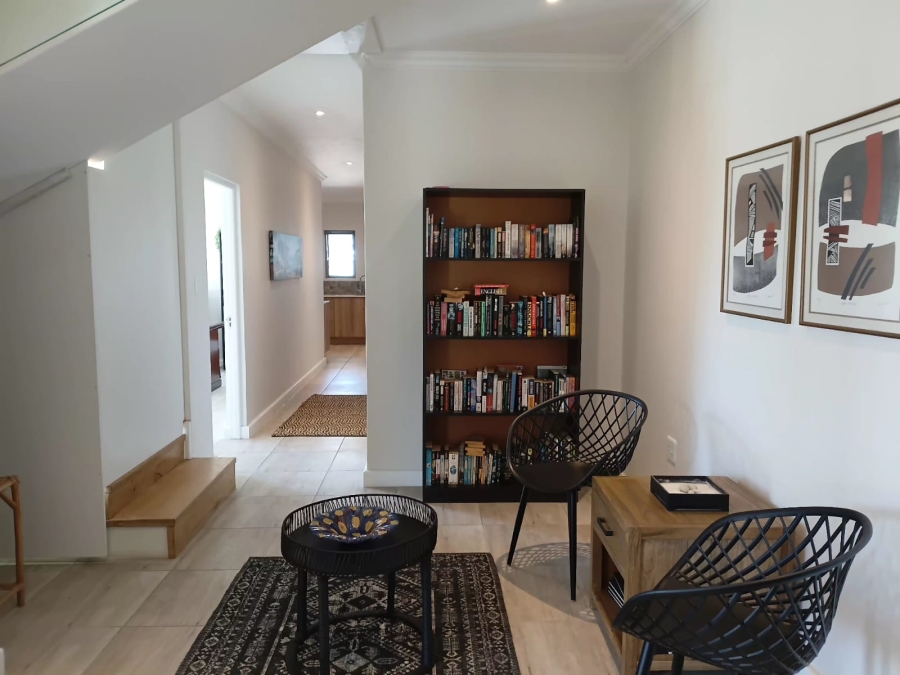 To Let 1 Bedroom Property for Rent in Kraaibosch Western Cape